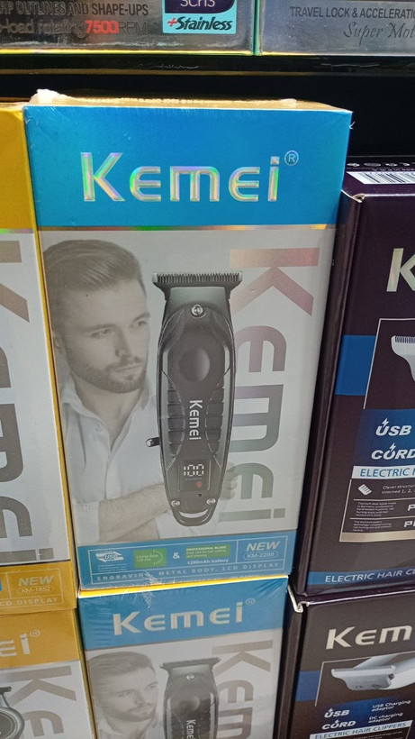 ماشین اصلاح کیمی مدل KM-2288 با تیغه سرامیک و برش مستقیم