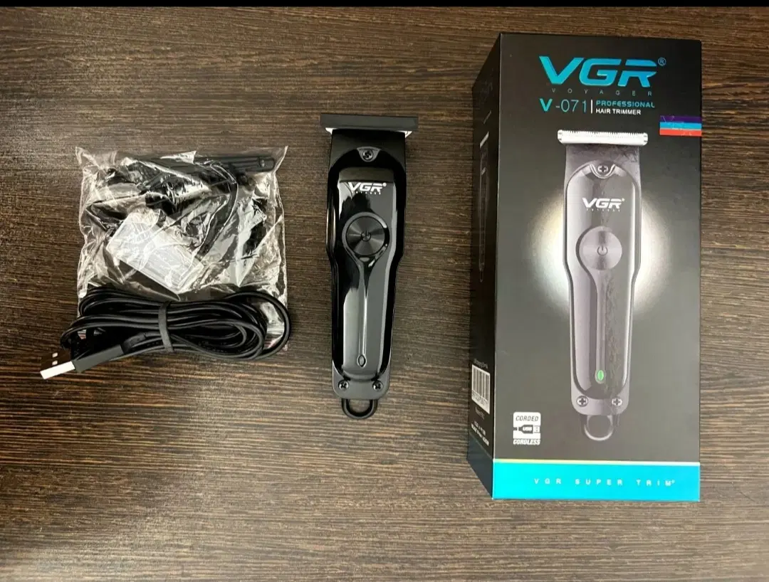ماشین اصلاح وی جی ار مدل V 071